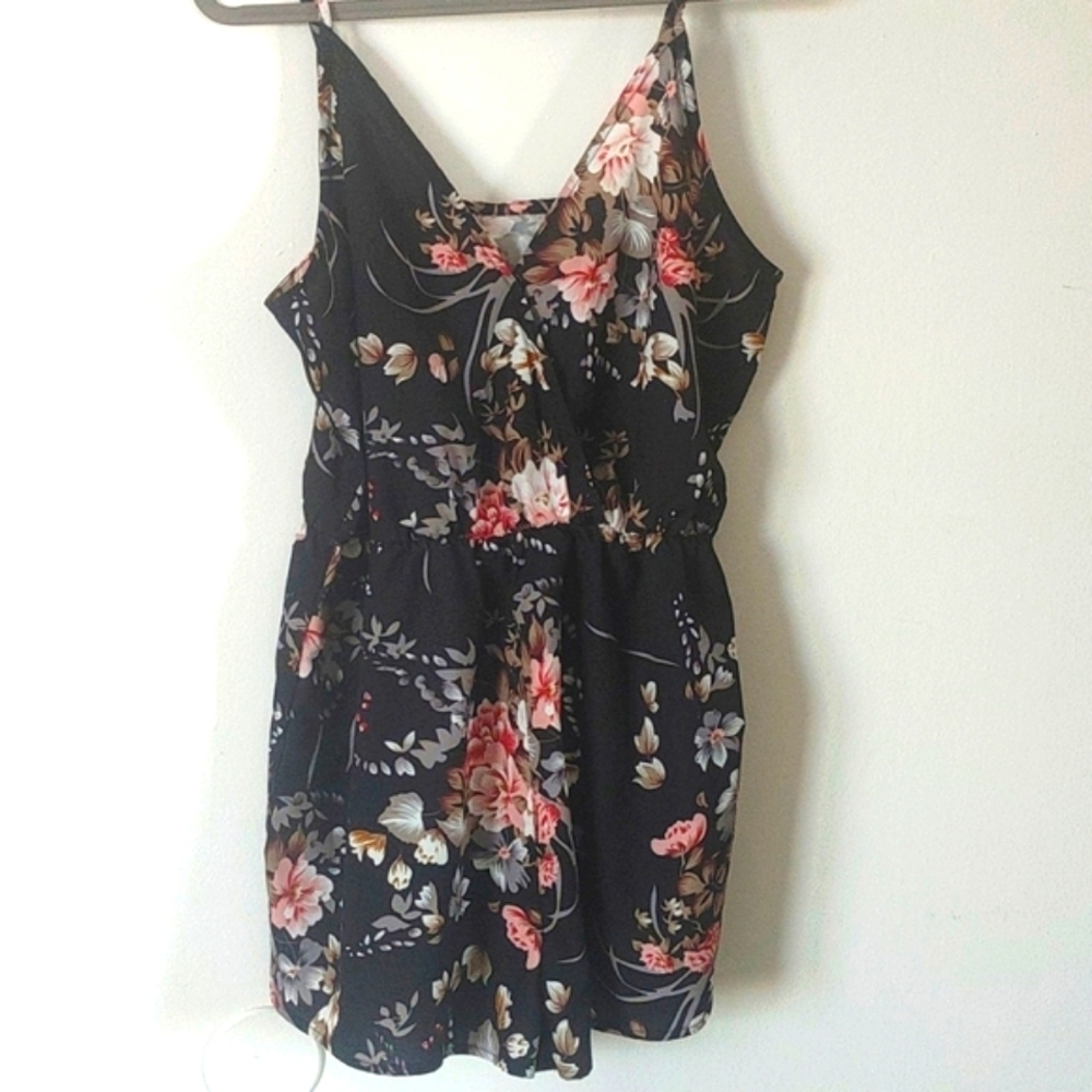 FLORAL WRAP FRONT V-NECK ROMPER CAMI
